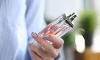 تکنیک ساده و سریع پاک کردن لکه عطر