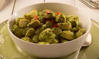آموزش تصویری: طرز تهیه مرغ سبز