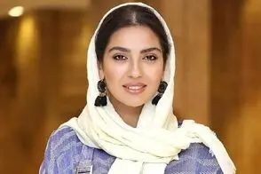 استایل متفاوت مونا کرمی در بازار شهر کابل