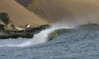 بلندترین موج جهان در چیکامای پرو