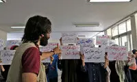 تداوم اعتراض دانشجویان دانشکده علوم اجتماعی
