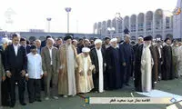صف اول نماز عید فطر به امامت رهبر انقلاب