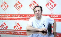 گروه کامکارها روی صحنه می‌رود