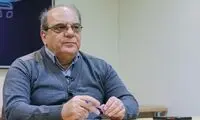 تحلیل عباس عبدی از کمرنگ شدن اعتراضات