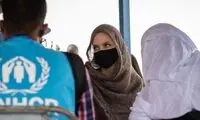 سخنرانی آنجلینا جولی با روسری در کمپ پناهندگان