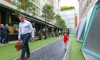 در این خیابان قدم بزنید و تخفیف بگیرید!