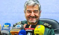 فرمانده سپاه: تجاوز نظامی، هزینه سنگینی برای دشمن به همراه دارد