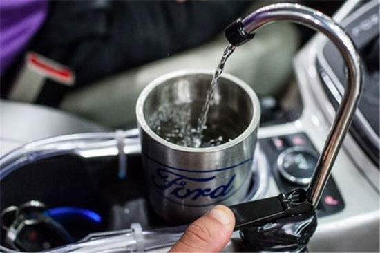تولید آب آشامیدنی توسط کولر خودروهای فورد
