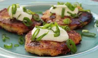 طرز تهیه کوکو سیب زمینیِ مادربزرگ ها با کمی تغییر!