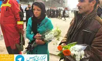 ادای احترام دانش‌ آموزان شين‌ آباد به آتش نشانان