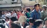 جمشيد بسم‌ الله در خیابان منوچهری! +عکس