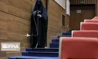 پوشش فیلمبردار زن در نشست معاون رئیسی