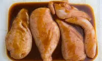 طرز تهیه مرغ با طعم تند و شیرین