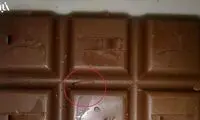 کرم در شکلات تاریخ مصرف نگذشته! +عکس