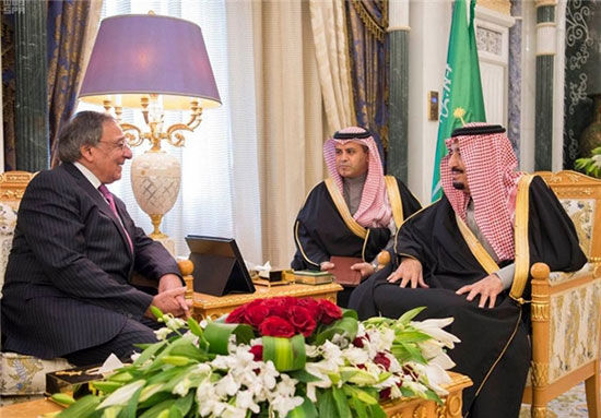 دیدار رئیس سابق سیا و پنتاگون با شاه عربستان