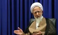 آیت‌الله آملی: زیاد شدن گریه در کشور کار خوبی است