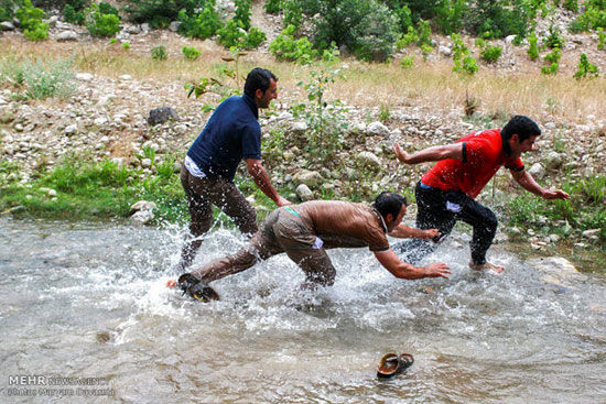 طبيعت دل‌نواز آبشار «آق سو» +عکس