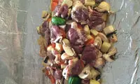 این غذا را باید داخل فویل درست کنید