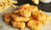 طرز تهیه‌ی ناگت مرغ خانگی؛ سوخاری و خوشمزه