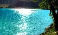 دریاچه گهر در دل سنگ ها