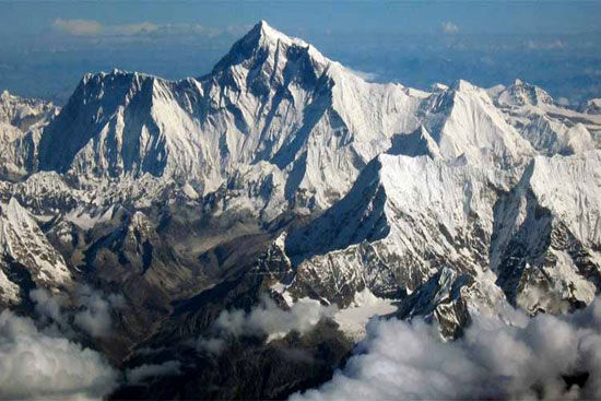 قله‌ اورست مرتفع‌ ترین نقطه‌ زمین نیست