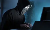 استفاده از اینترنت برای کارمندان دولت ممنوع!