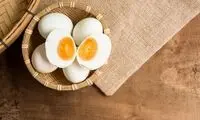 ترفندی برای اینکه تخم مرغ در آب جوش نترکد