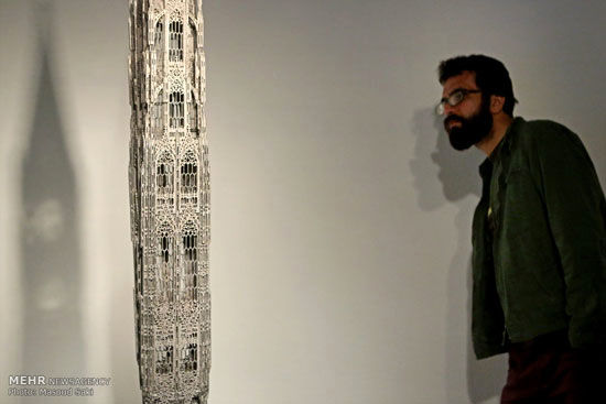 عکس: نمایشگاه آثار حجمی ویم دلووی