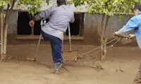 ایستاده در سیل!