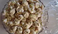 شیرینی نوروزی (1): شیرینی پفکی گردویی