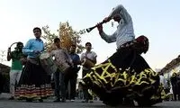 مردان دامن پوش ایرانی !!