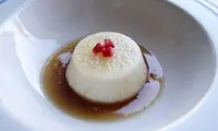 طرز تهیه پاناکوتا؛  دسری ساده برای همه‌ی ذائقه‌ها