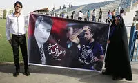 عکس: حضور یک زن در تمرین استقلال