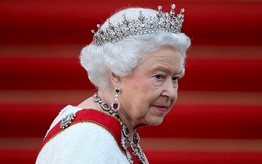 چرا انگلیسی‌ها مرگ ملکه الیزابت را مهم جلوه دادند؟
