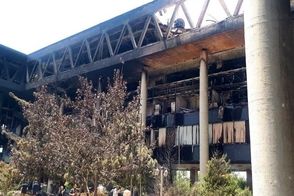 ژست خاص خبرنگار آمریکایی در کنار سحر امامی 
