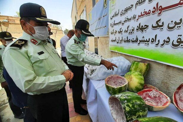 کشف ۹۵ کیلو تریاک زیر بار هندوانه در تهران