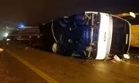 اولین تصاویر از حادثه واژگونى اتوبوس در کرمان