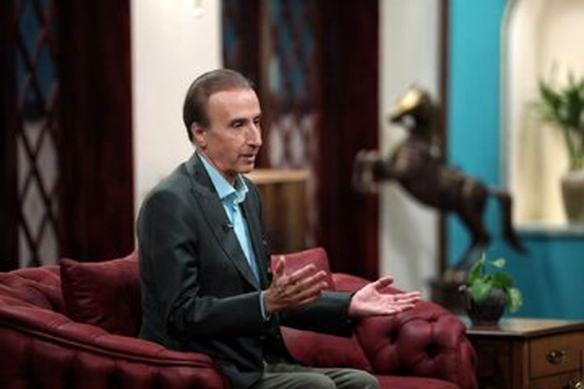 پای اِبی هم به ویژه برنامه شب یلدای تلویزیون باز شد