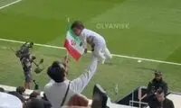 حرکت عجیب پدر سر به هوای ایرانی با فرزندش هنگام بازی با ژاپن