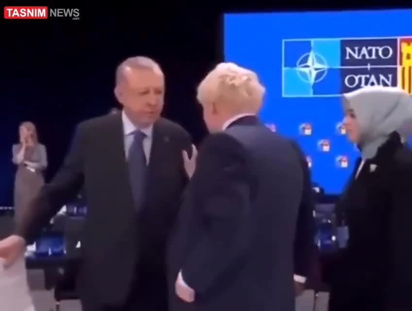 حرکت عجیب اردوغان با جانسون ‏در اجلاس ناتو
