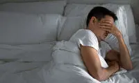 ۴ دلیل اصلی که چرا در طول شب نمی‌خوابید؟