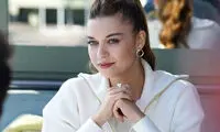 بازیگر مشهور ترک با میکاپ باربی، طرفدارانش را دیوانه کرد