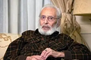 تیپ و چهره جمشید مشایخی در 41 سالگی