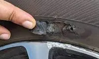 حمله عجیب یک زن با چاقو به لاستیک‌های چند ماشین 