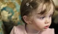 ورود پیکر نوه خردسال رهبر شهید به مصلی تهران