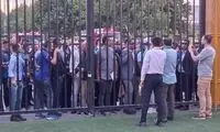 رفتار ناشایست در آزادی با پیشکسوتان استقلال