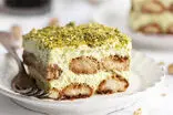 طرز تهیه تیرامیسو پسته‌ای؛ دسر محبوب و خوش‌طعم