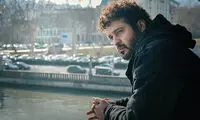 مجتبی پیرزاده، یک‌تنه آبروی سریال محبوب شده است