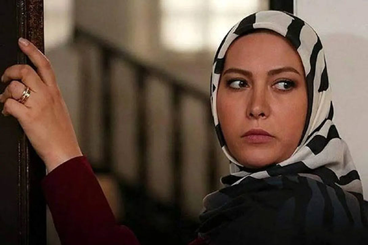 فریبا نادری و رز رضوی احتمالا با یک خیاط کار میکنند!