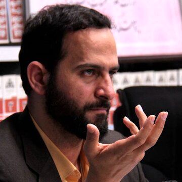 کنایه حقوقدان معروف و خبرساز به اخراج اساتید